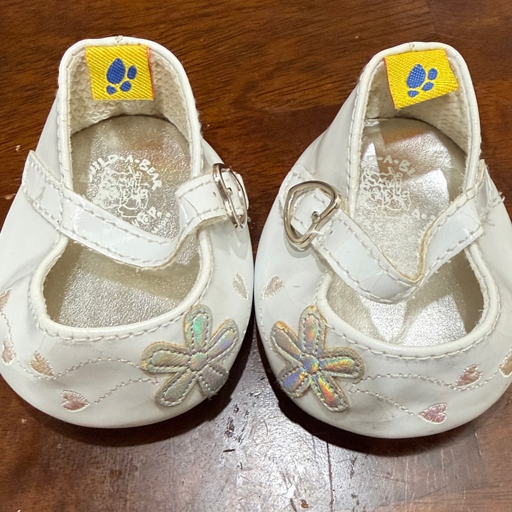 Build A Bear with Floral Design Shoes 🖤💚